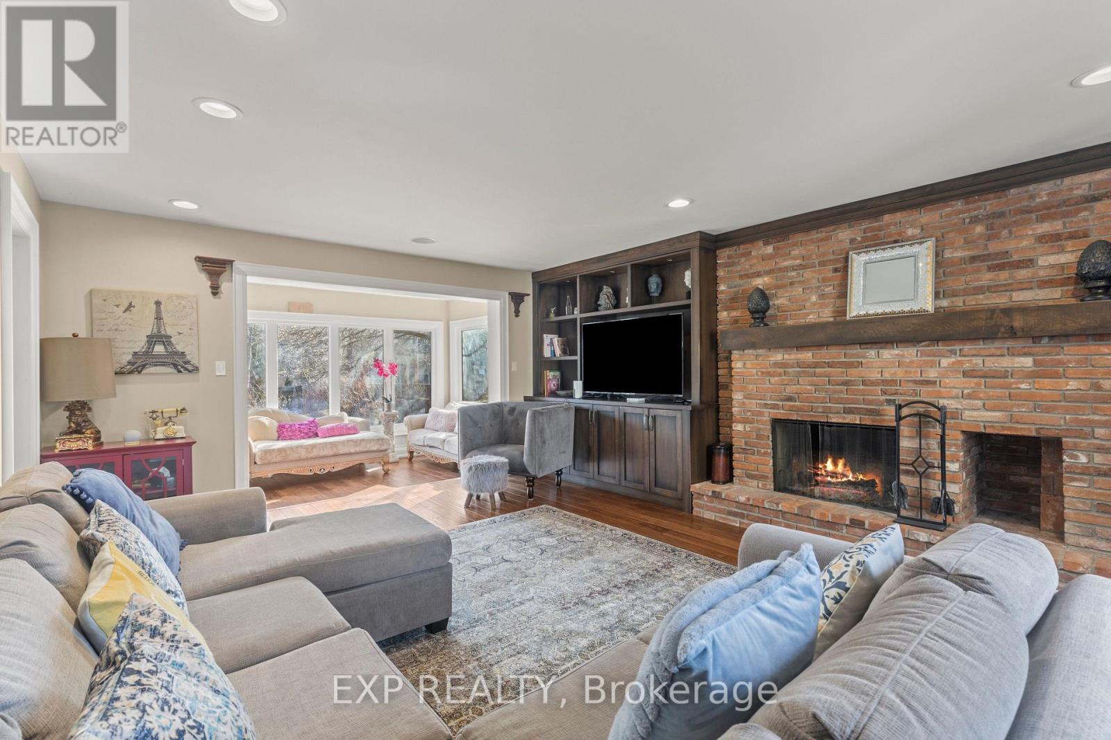 211 Merritt Street, Welland, Ontario  L3C 4T8 - Photo 11 - X12560180