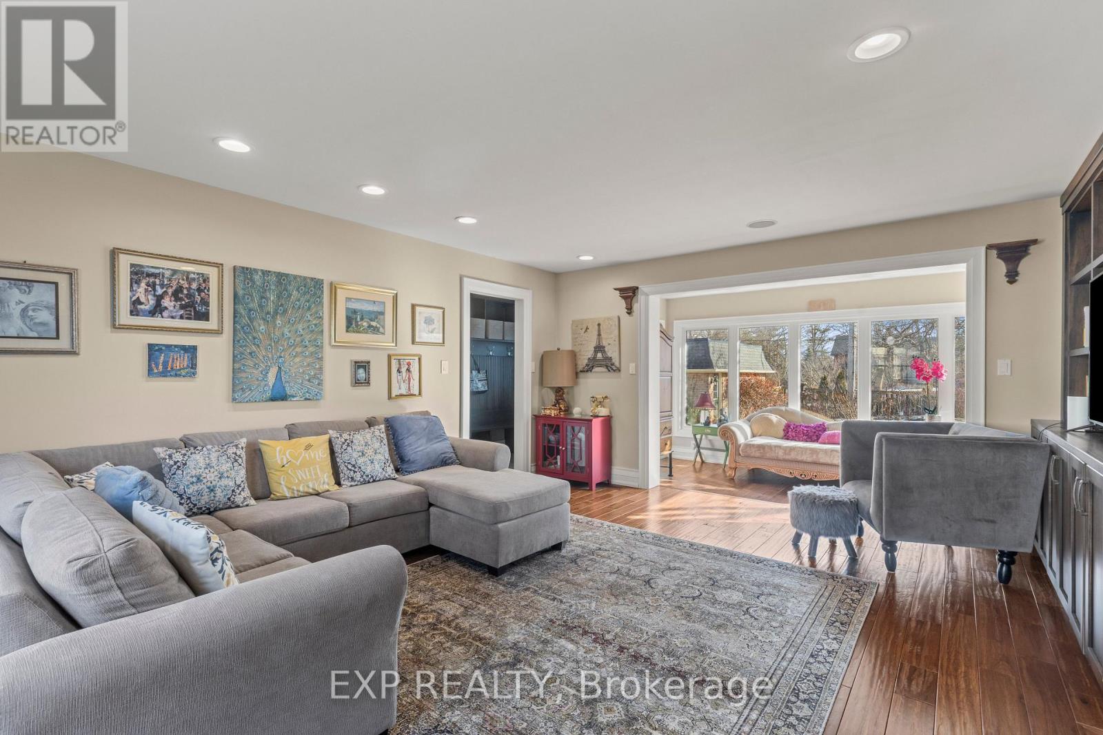 211 Merritt Street, Welland, Ontario  L3C 4T8 - Photo 12 - X12560180