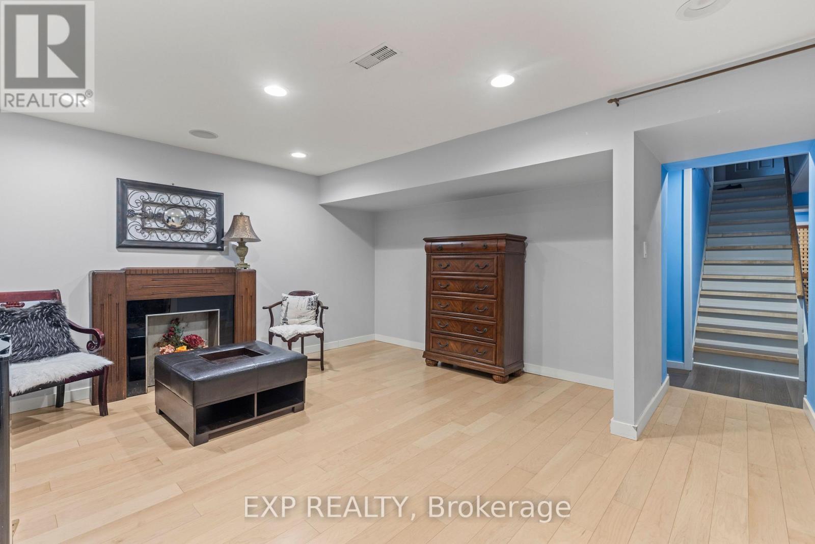 211 Merritt Street, Welland, Ontario  L3C 4T8 - Photo 32 - X12560180