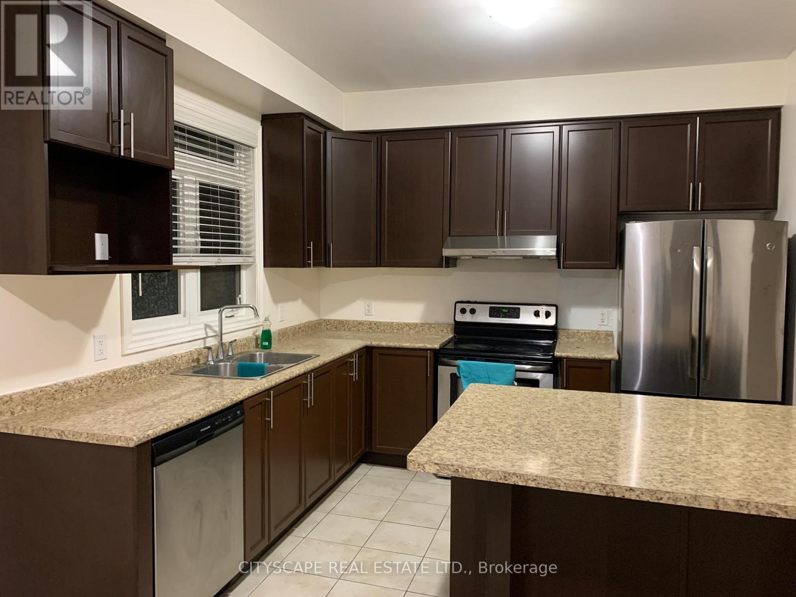 6303 St Michael Avenue W, Niagara Falls, Ontario  L2H 0C7 - Photo 18 - X12560218