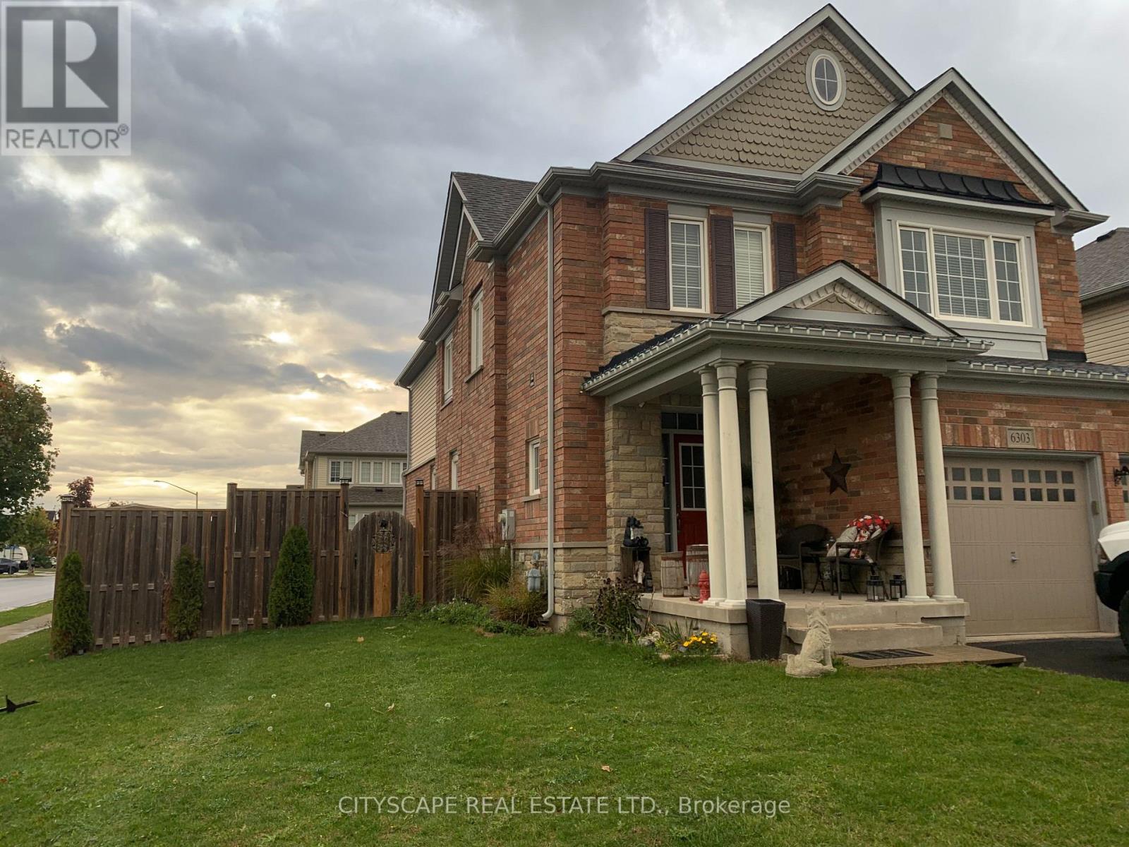 6303 St Michael Avenue W, Niagara Falls, Ontario  L2H 0C7 - Photo 2 - X12560218