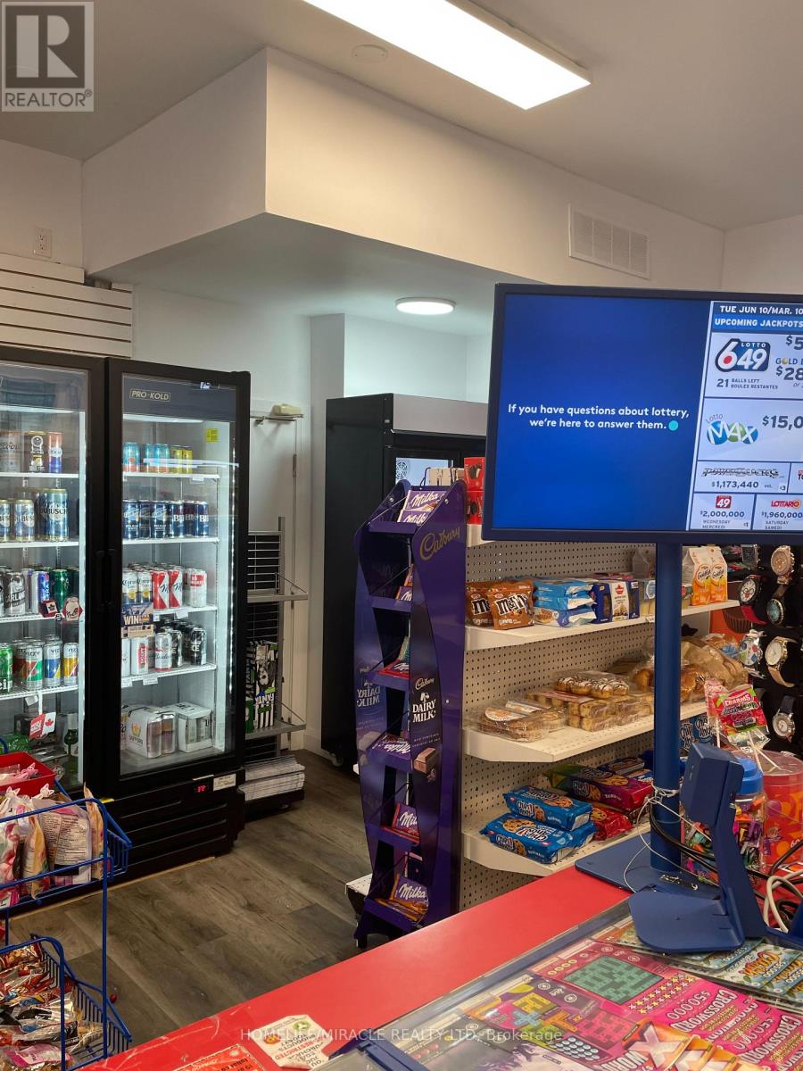 174 Main Street, Cambridge, Ontario  N1R 1W6 - Photo 5 - X12560246