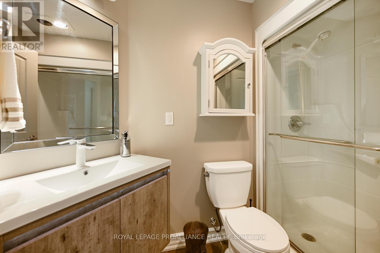 1004 - 15 St Andrew Street, Brockville, Ontario  K6V 0E8 - Photo 34 - X12560458