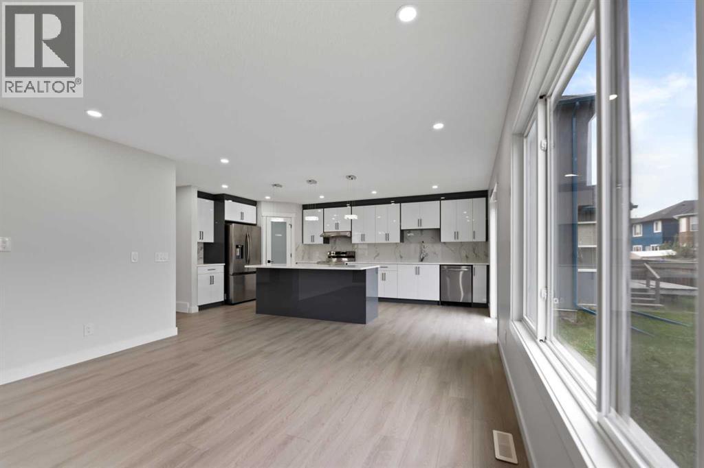 81 Saddlecrest Green Ne, Calgary, Alberta  t3j 5n4 - Photo 21 - A2256352