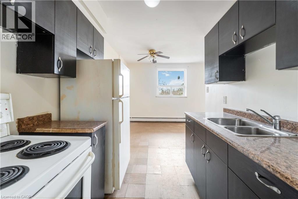 269 Parkdale Avenue N Unit# 403, Hamilton, Ontario  L8H 5X6 - Photo 12 - 40770994