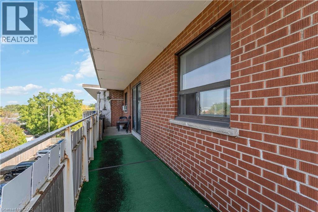 269 Parkdale Avenue N Unit# 403, Hamilton, Ontario  L8H 5X6 - Photo 15 - 40770994