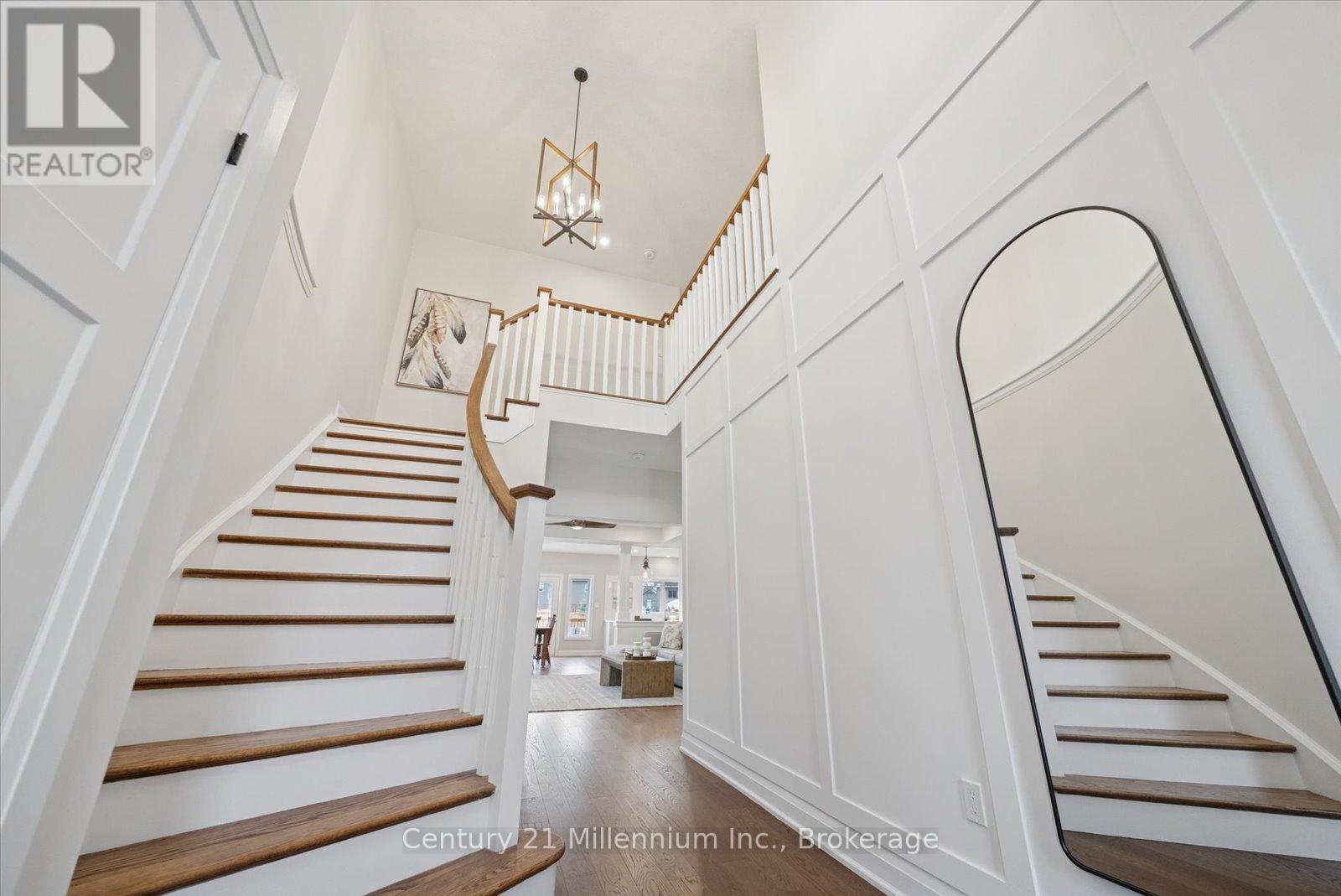 14 Spencer Street, Collingwood, Ontario L9Y 3B7 - Photo 4 - S12560370