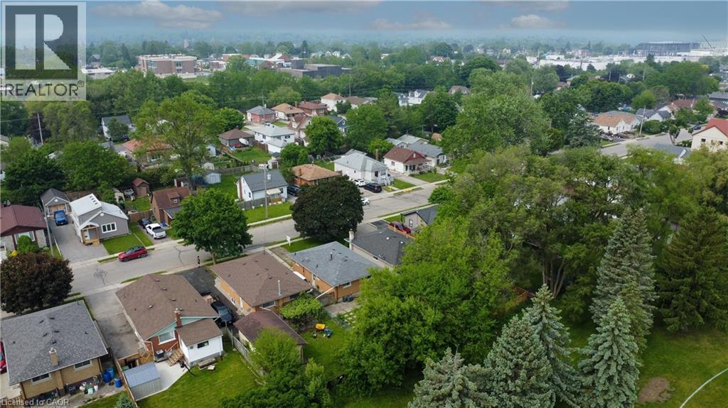 46 Elmwood Avenue, Cambridge, Ontario  N1R 4Y2 - Photo 37 - 40778246