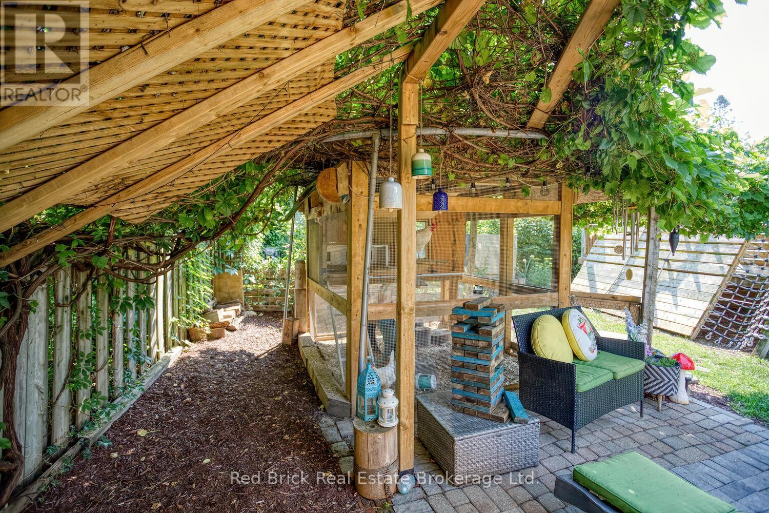 302 Ross Avenue, Kitchener, Ontario  N2A 1V6 - Photo 41 - X12560280