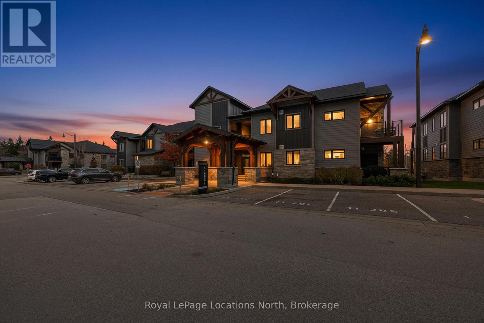 204 - 11 BEAUSOLEIL LANE, Blue Mountains, Ontario