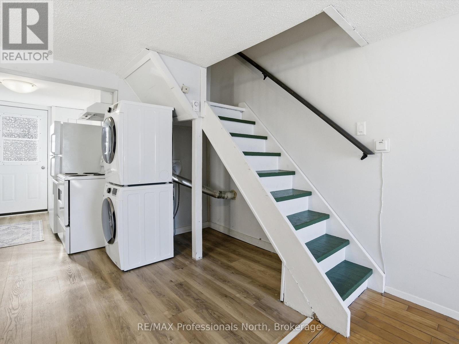 107 Brunel Road, Huntsville, Ontario  P1H 1R1 - Photo 12 - X12560408