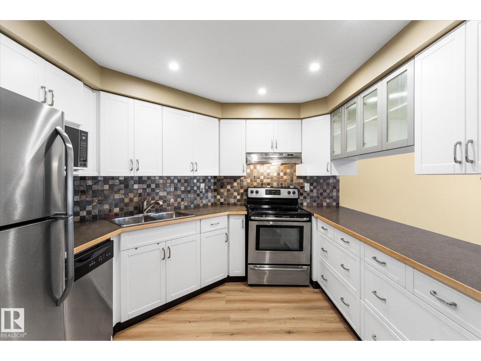 #114 2011 137 Av Nw, Edmonton, Alberta  T5A 4W2 - Photo 9 - E4465198