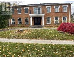 31 JUNEWOOD CRESCENT, Toronto, Ontario