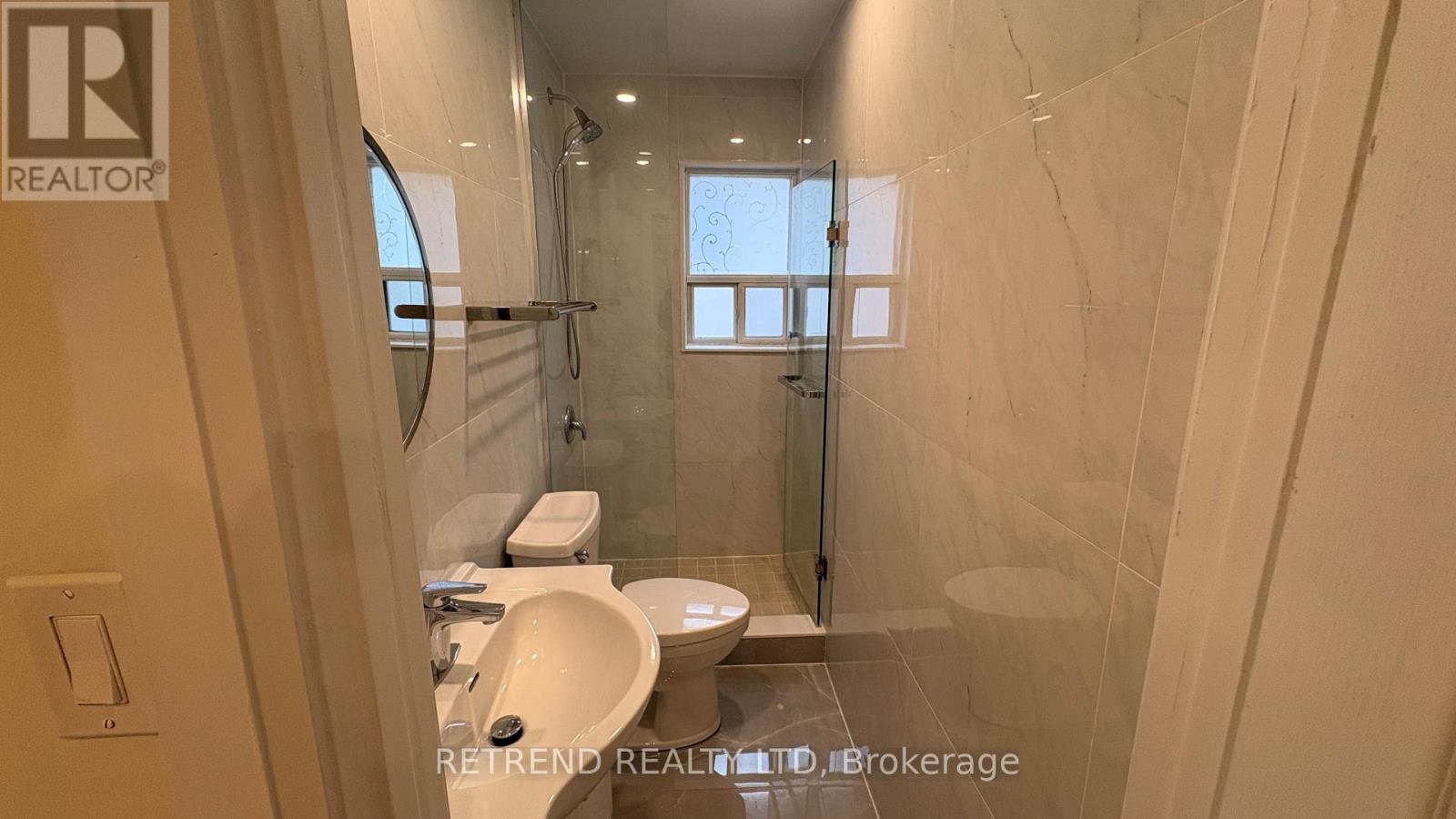 Main - 7 Goddard Street, Toronto, Ontario  M3H 5C5 - Photo 11 - C12540072