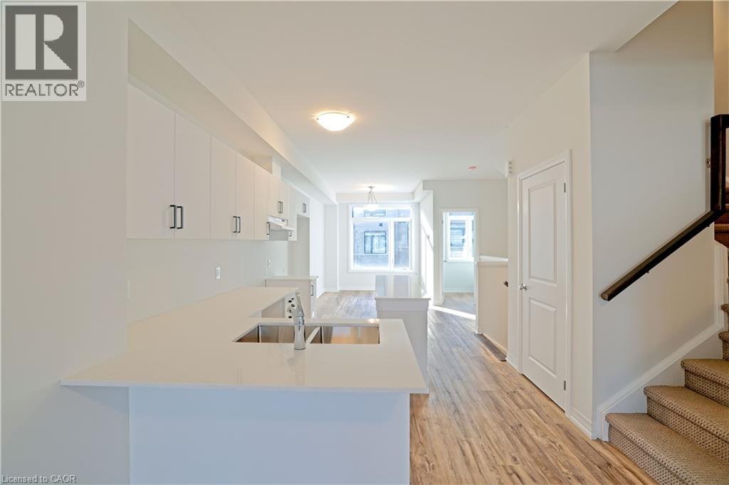 155 Equestrian Way Unit# 114, Cambridge, Ontario  N3E 0E8 - Photo 12 - 40788602