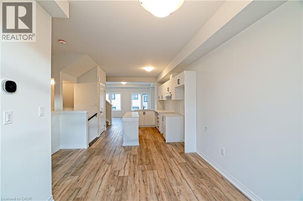 155 Equestrian Way Unit# 114, Cambridge, Ontario  N3E 0E8 - Photo 9 - 40788602