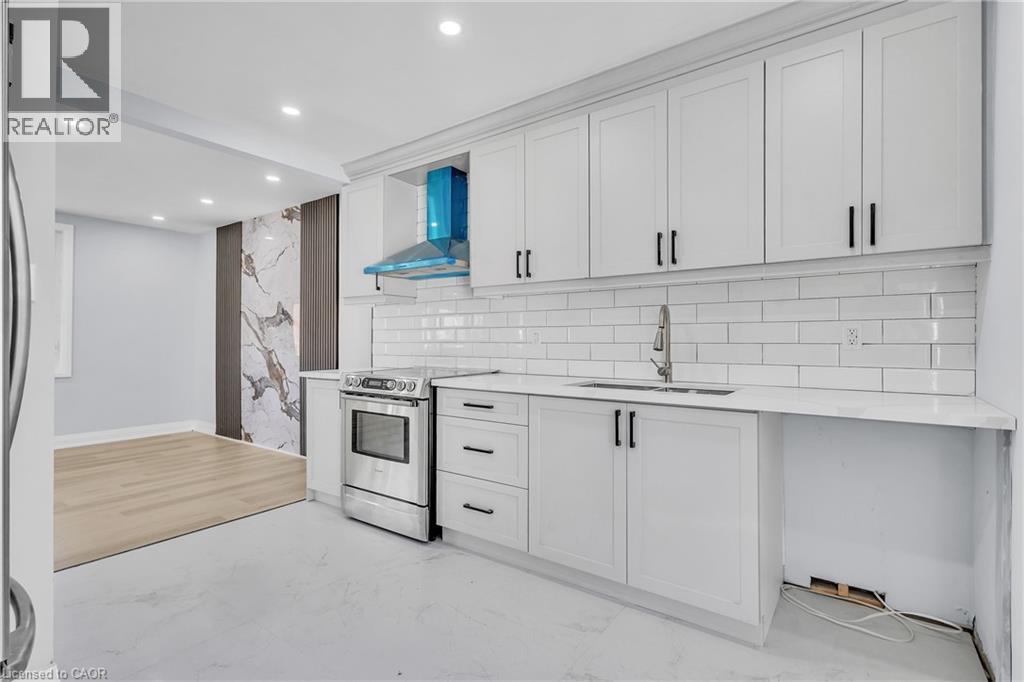 84 Avalon Place, Kitchener, Ontario  N2M 4N7 - Photo 12 - 40789357