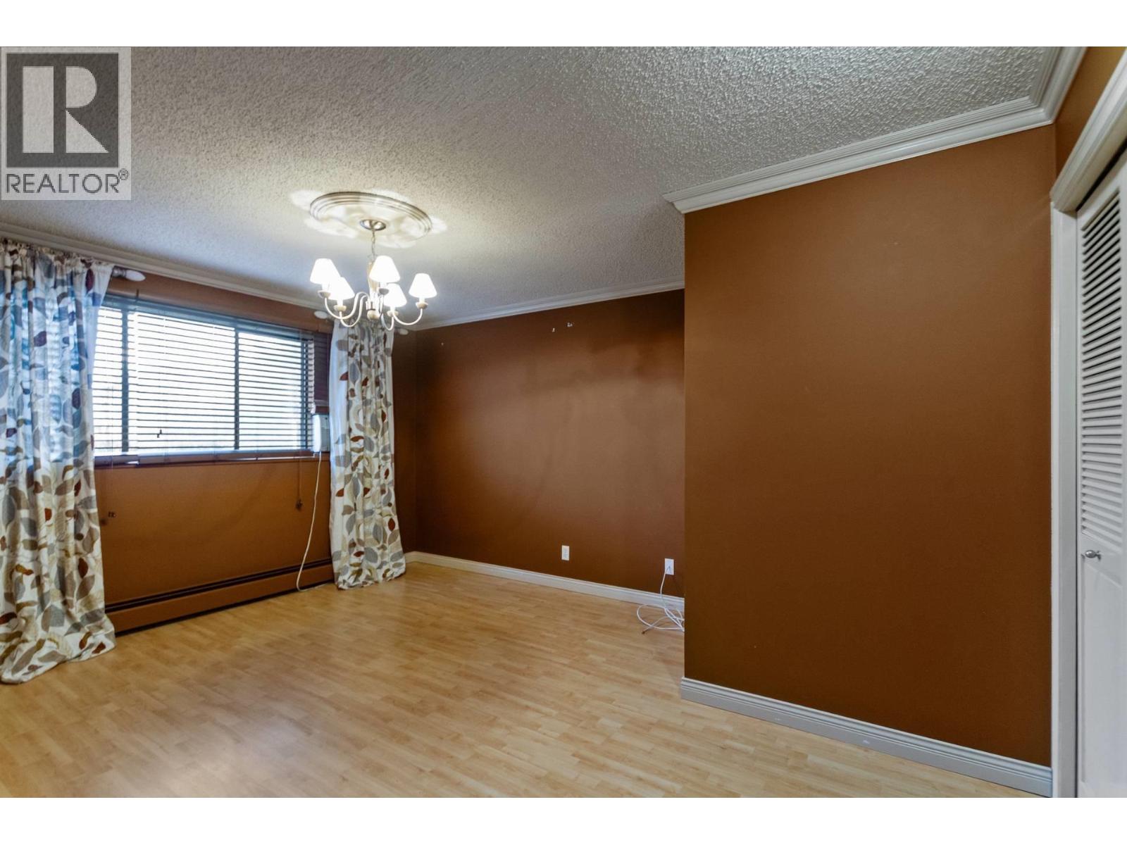 6785 Lochdale Street, Burnaby, British Columbia  V5B 2M9 - Photo 19 - R3068034