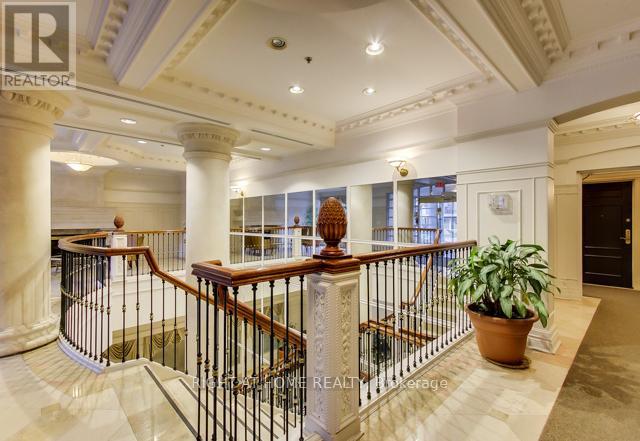 805 - 18 Sommerset Way, Toronto, Ontario  M2N 6X5 - Photo 4 - C12560286