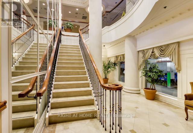 805 - 18 Sommerset Way, Toronto, Ontario  M2N 6X5 - Photo 5 - C12560286