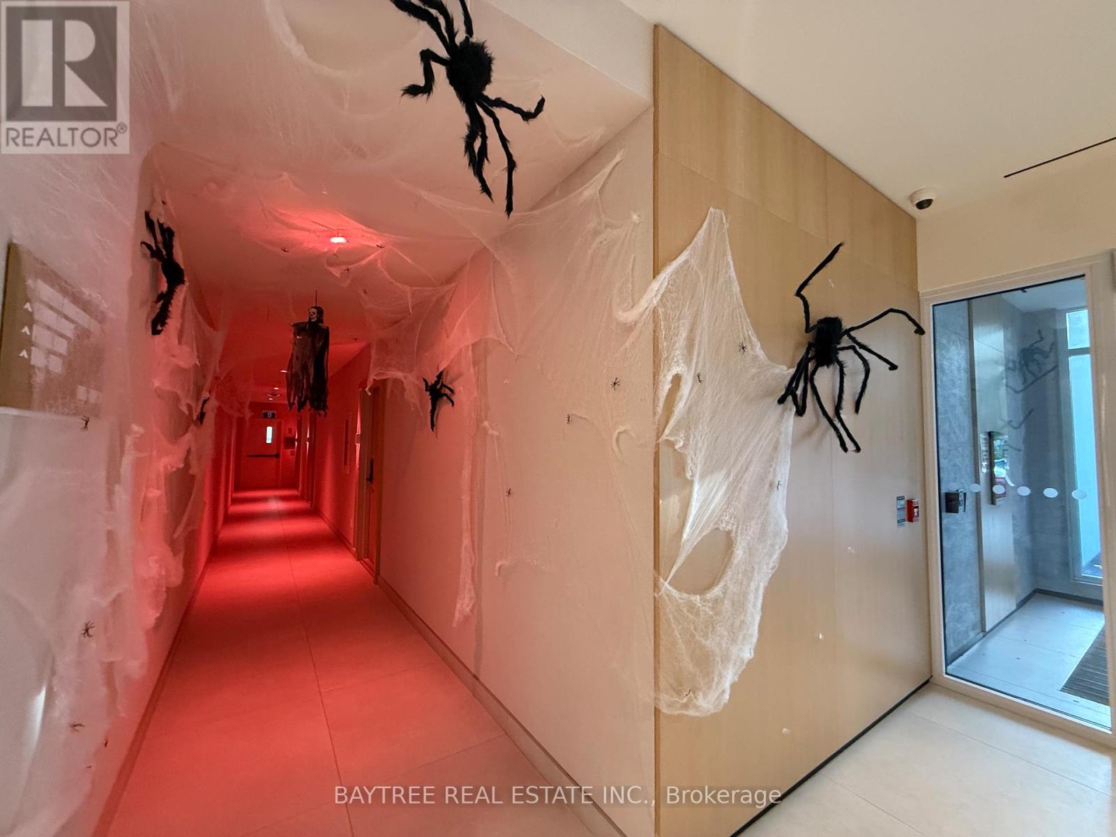 626 - 5 DEFRIES STREET, Toronto, Ontario