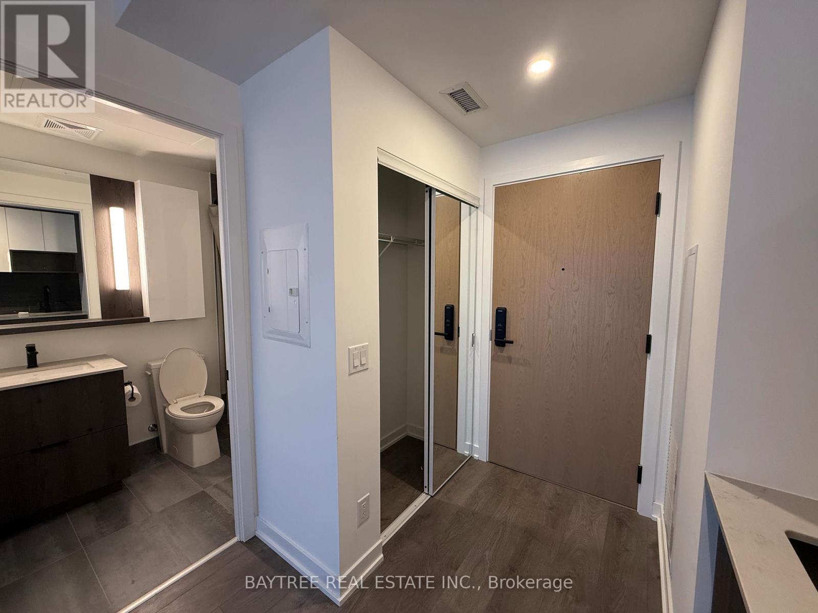 626 - 5 Defries Street, Toronto, Ontario  M5A 3R4 - Photo 10 - C12560378