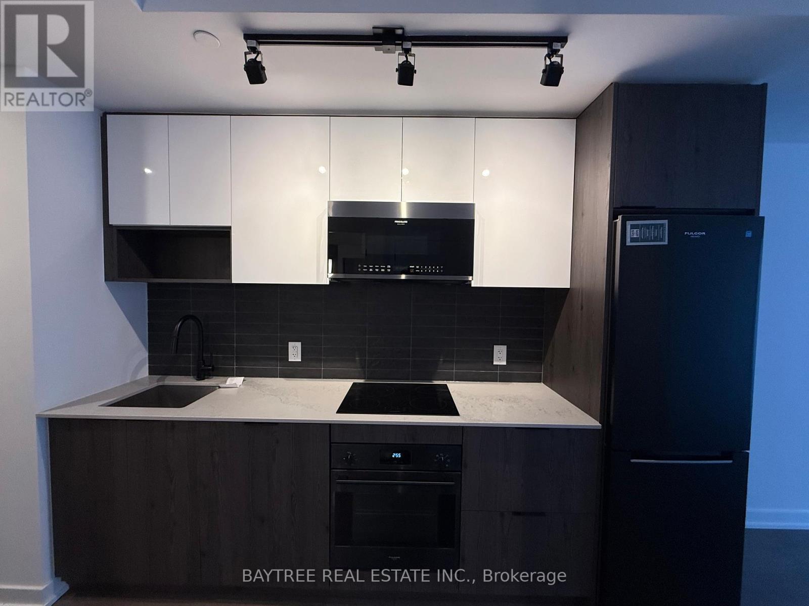 626 - 5 Defries Street, Toronto, Ontario  M5A 3R4 - Photo 9 - C12560378