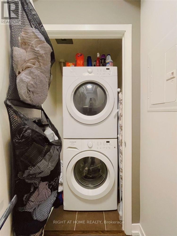 3011 - 21 Widmer Street, Toronto, Ontario  M5V 0B8 - Photo 20 - C12560422