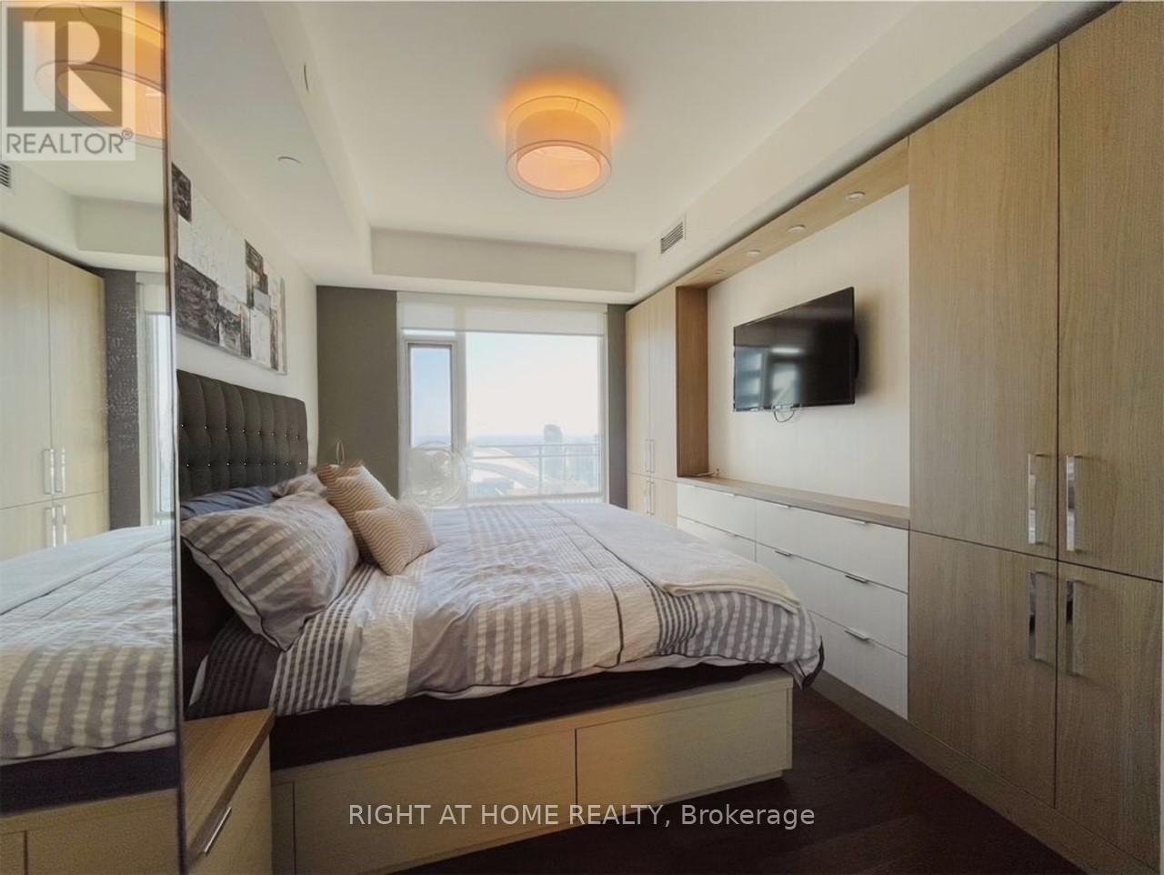 3011 - 21 Widmer Street, Toronto, Ontario  M5V 0B8 - Photo 23 - C12560422