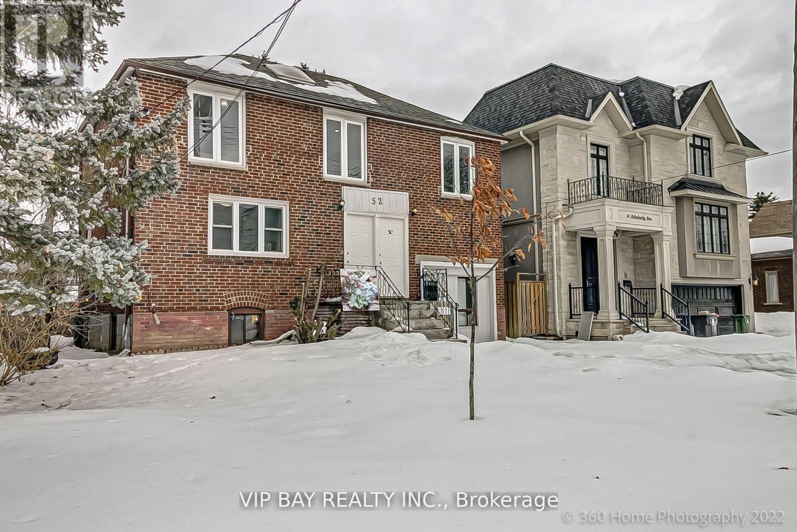 52 Athabaska Avenue, Toronto, Ontario  M2M 2T9 - Photo 9 - C12560484