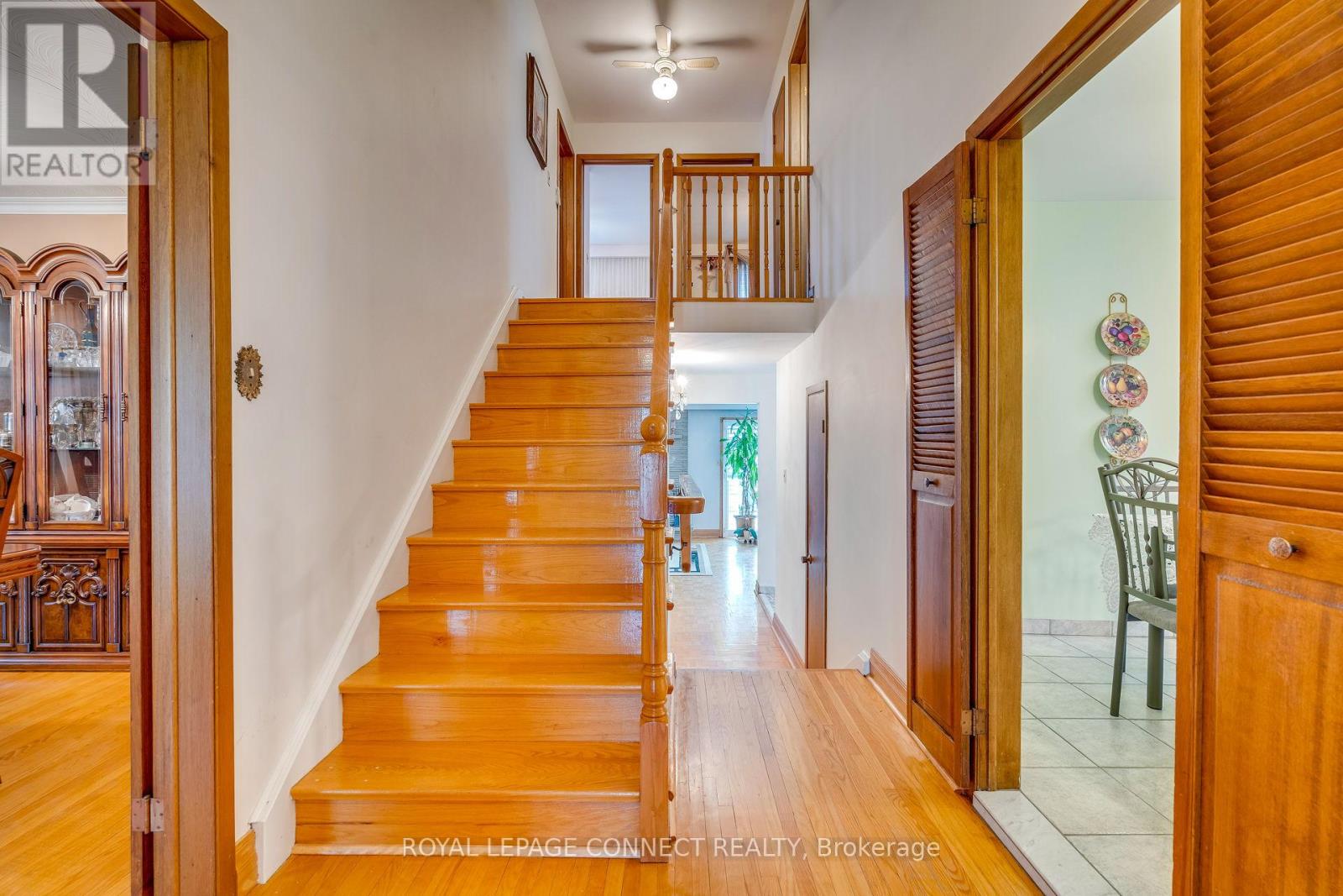 17 Altair Avenue, Toronto, Ontario  M1W 2R1 - Photo 14 - E12560288