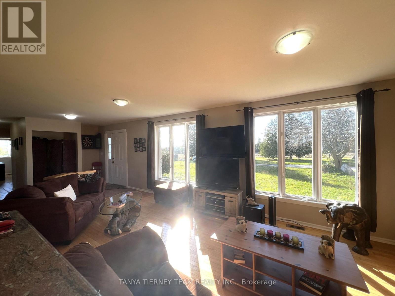 Main - 6783 Cochrane Street, Whitby, Ontario  L1M 1R4 - Photo 4 - E12560430