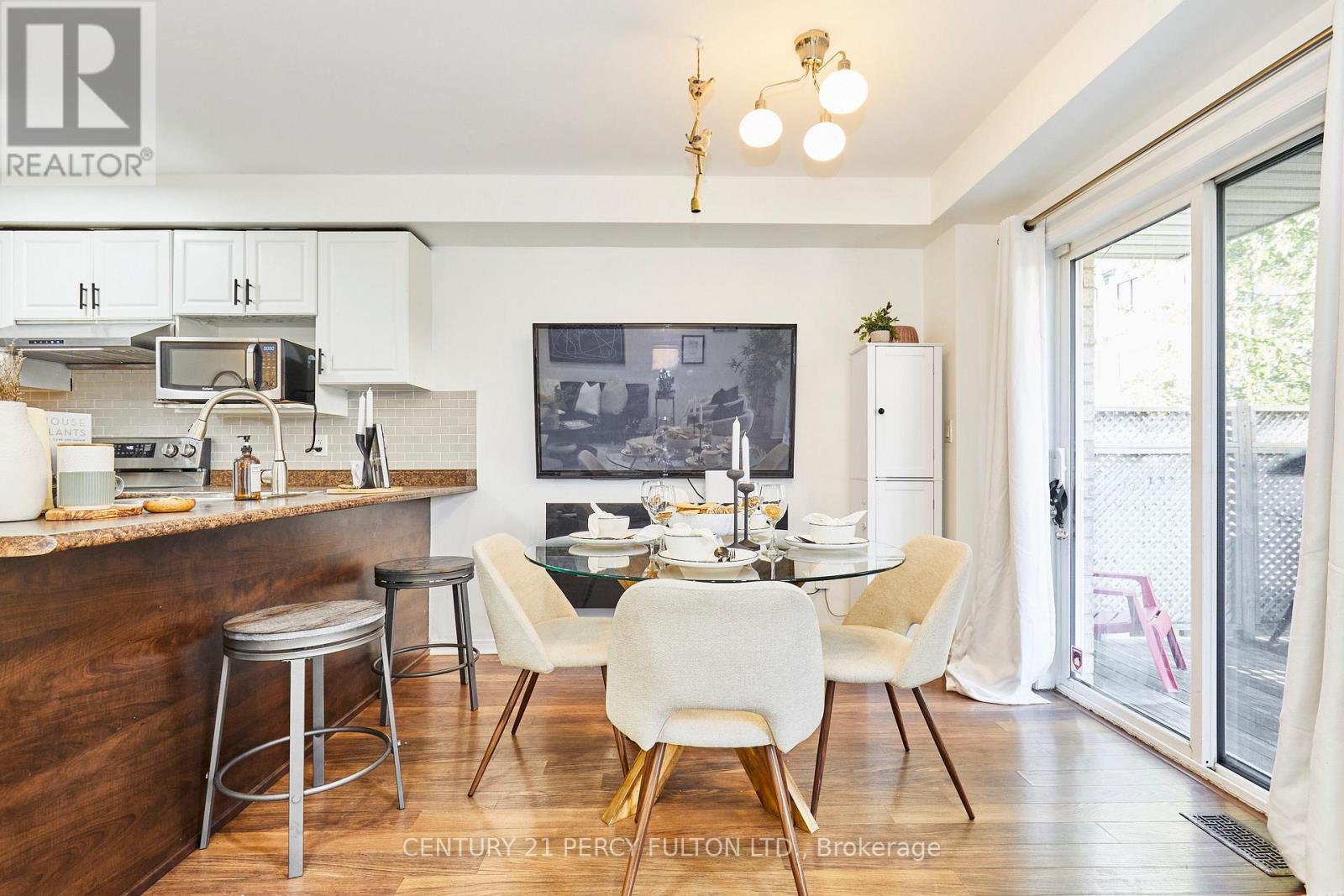 48 Bettina Place, Whitby, Ontario  L1R 0E9 - Photo 8 - E12560460