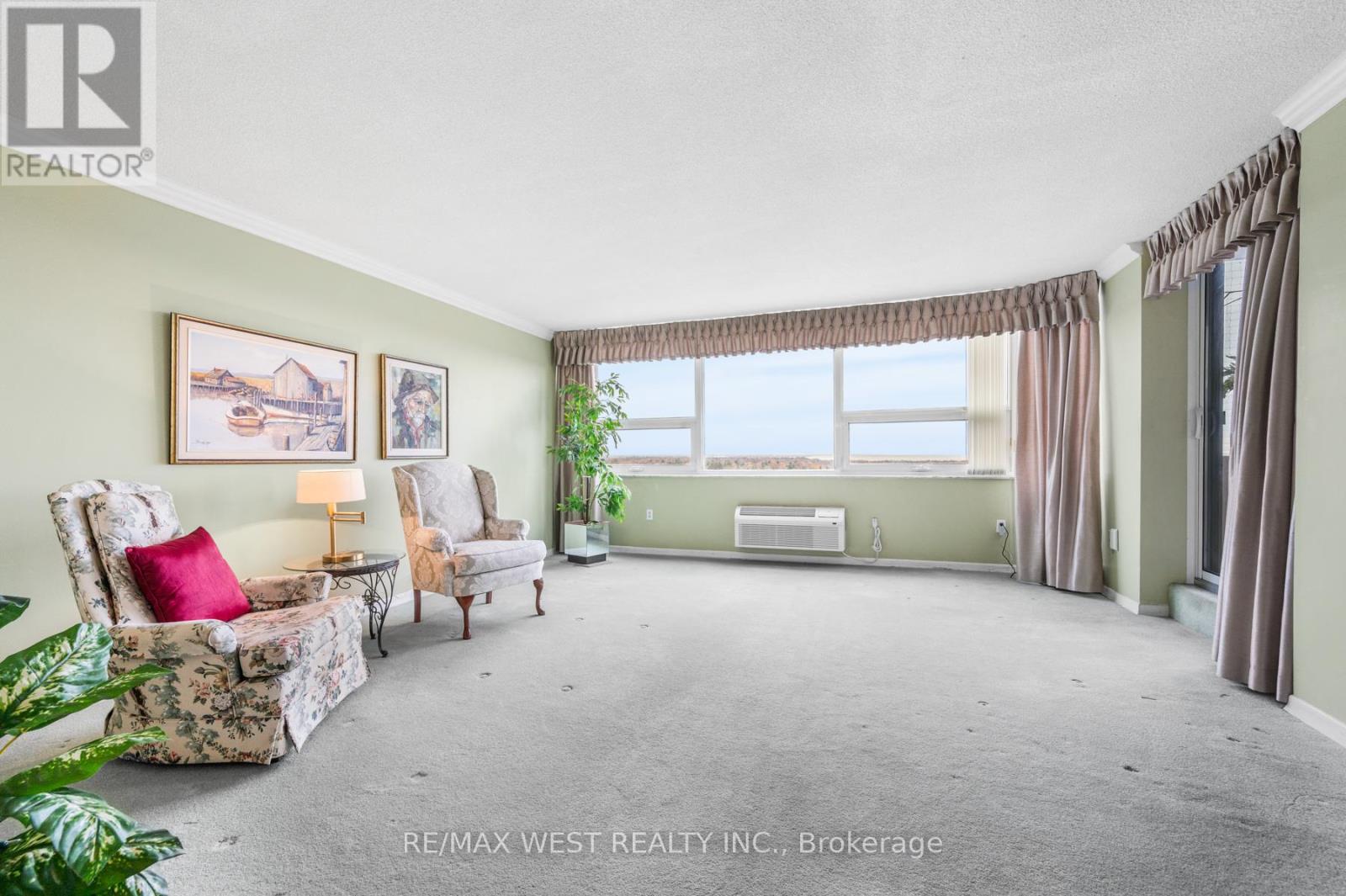 1209 - 121 Ling Road, Toronto, Ontario  M1E 4Y2 - Photo 4 - E12560486