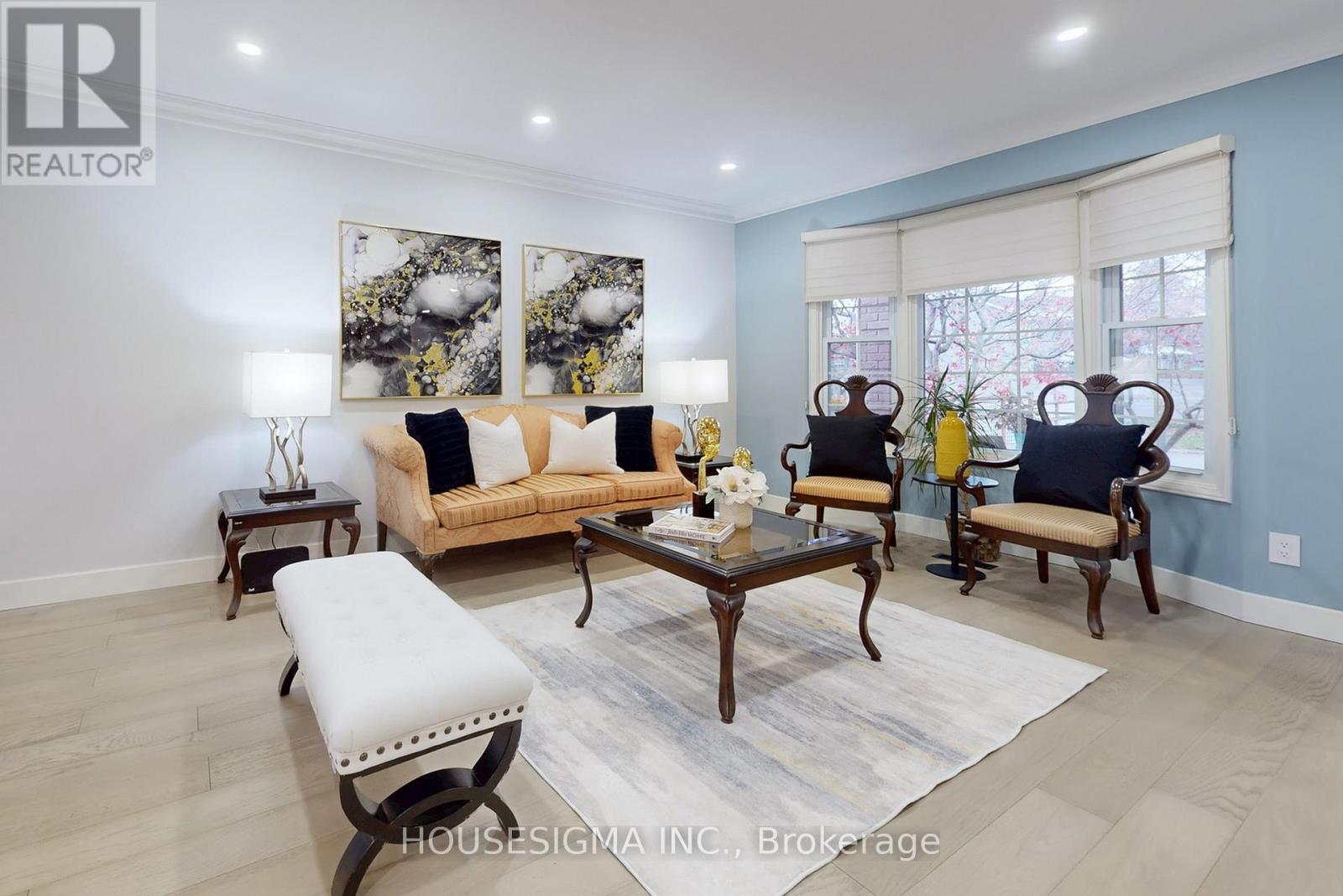 4 Mendys Forest, Aurora, Ontario  L4G 5A3 - Photo 15 - N12557704