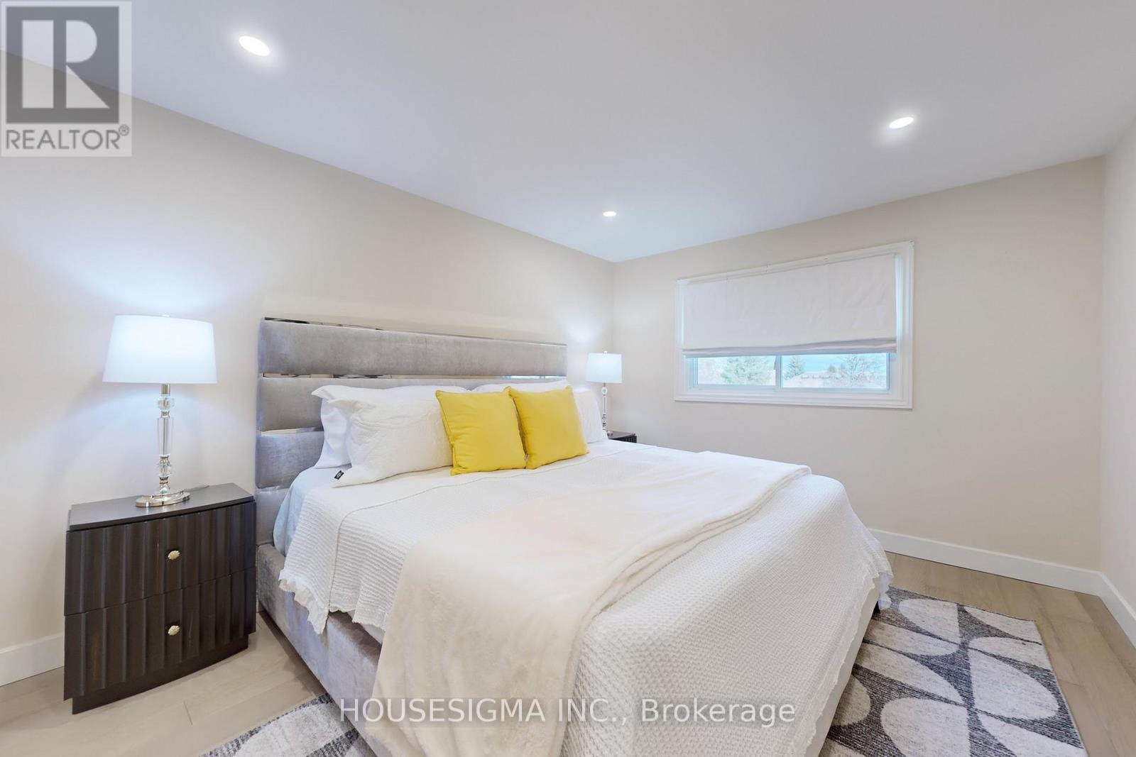 4 Mendys Forest, Aurora, Ontario  L4G 5A3 - Photo 22 - N12557704