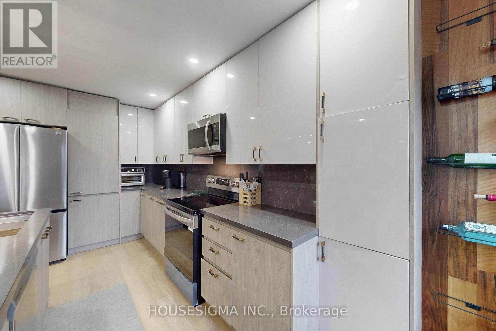 4 Mendys Forest, Aurora, Ontario  L4G 5A3 - Photo 9 - N12557704