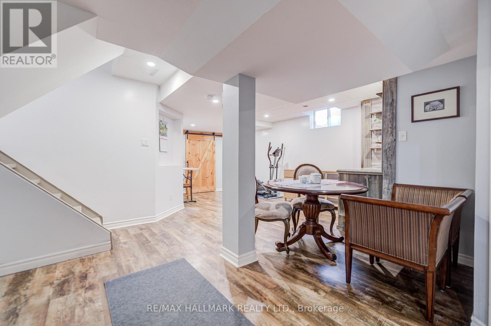 8 Glendower Crescent, Georgina, Ontario  L4P 0A5 - Photo 32 - N12560278