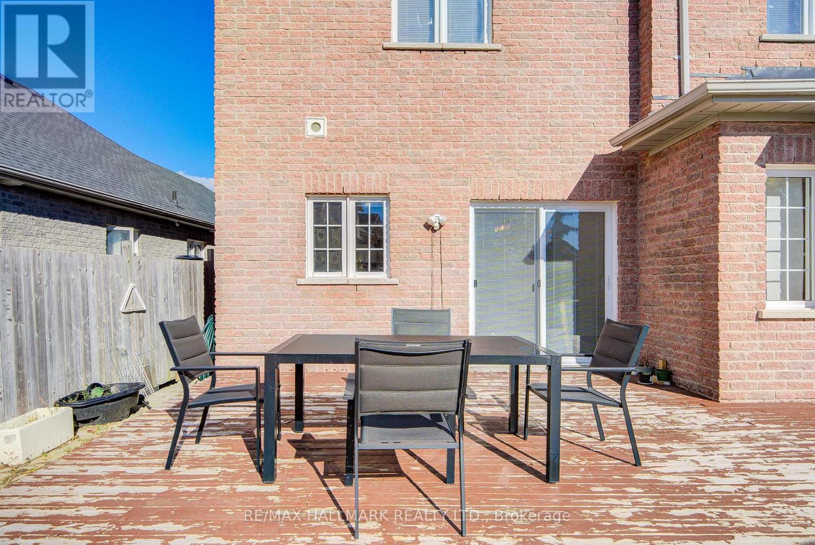 8 Glendower Crescent, Georgina, Ontario  L4P 0A5 - Photo 36 - N12560278