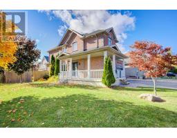 8 GLENDOWER CRESCENT, Georgina, Ontario