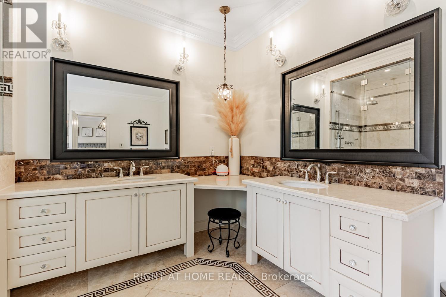 82 Rivermill Crescent, Vaughan, Ontario  L6A 0H4 - Photo 26 - N12560298