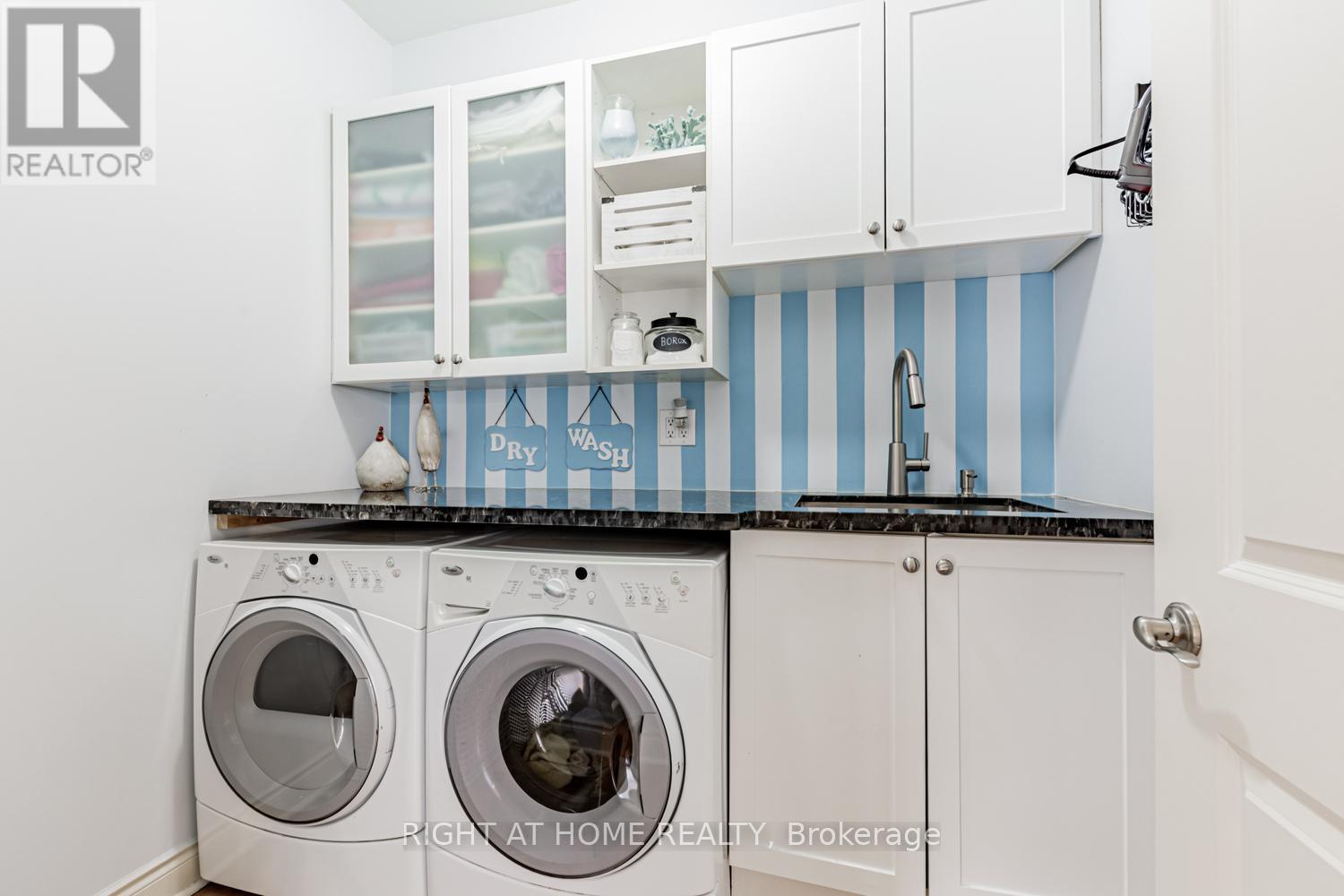 82 Rivermill Crescent, Vaughan, Ontario  L6A 0H4 - Photo 31 - N12560298