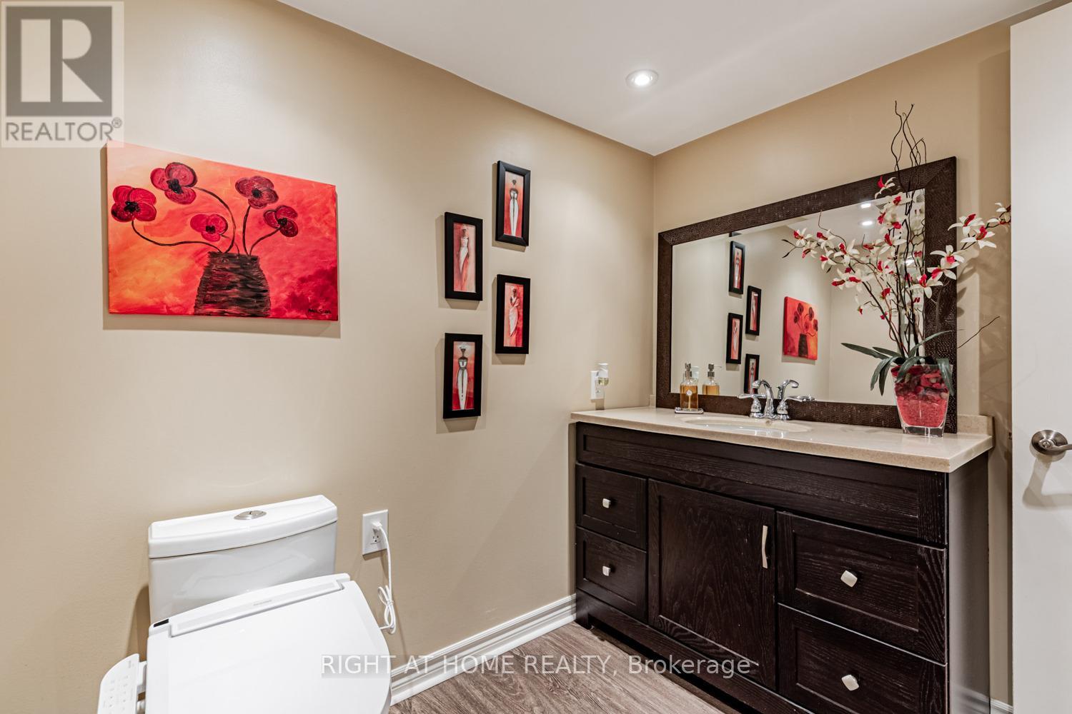 82 Rivermill Crescent, Vaughan, Ontario  L6A 0H4 - Photo 47 - N12560298