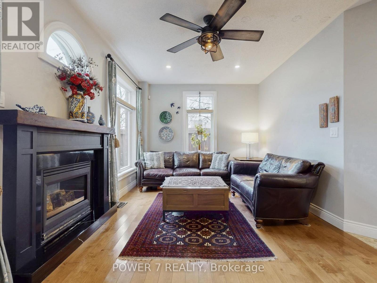 50 Ruby Crescent, Richmond Hill, Ontario  L4S 2E9 - Photo 8 - N12560312