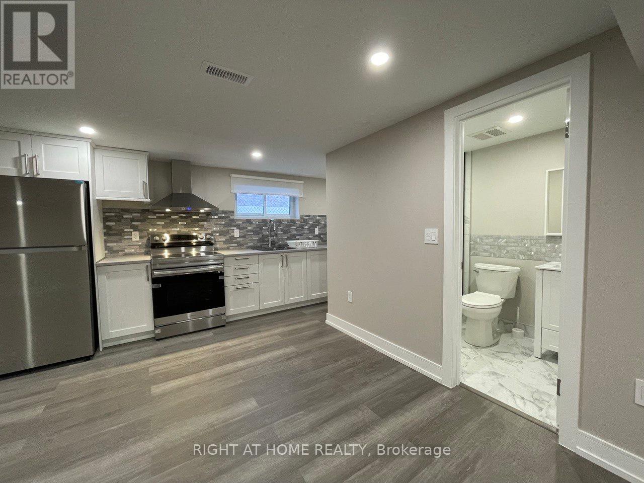 Bsmt B - 30 Lewis Drive, Vaughan, Ontario  L4L 2B6 - Photo 8 - N12560360