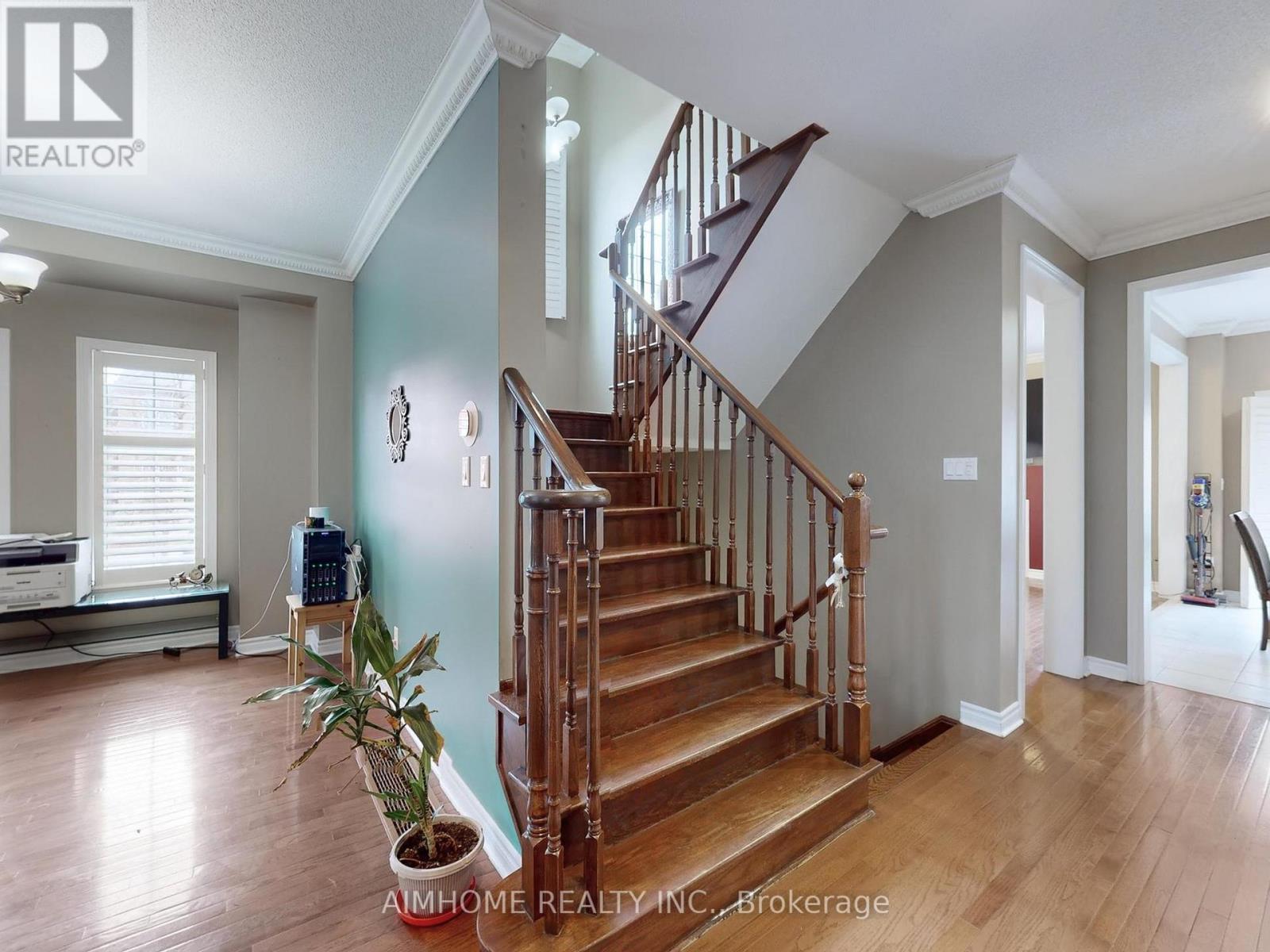 68 Wheelwright Drive, Richmond Hill, Ontario  L4E 5A1 - Photo 20 - N12560374