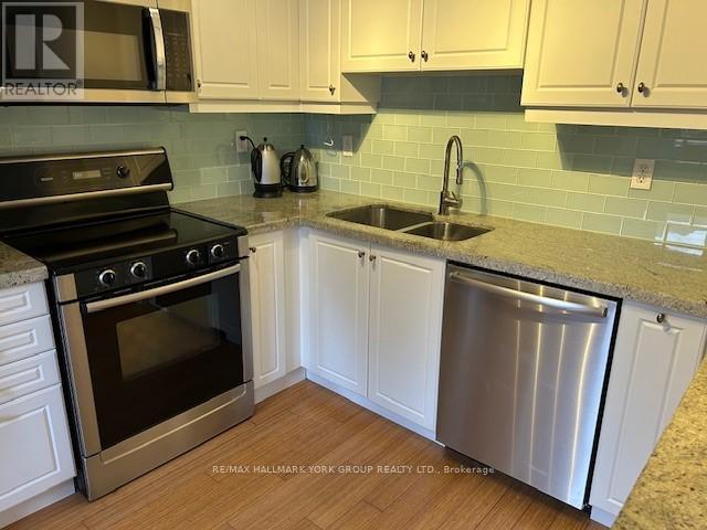 119 John West Way, Aurora, Ontario  L4G 7E3 - Photo 7 - N12560384