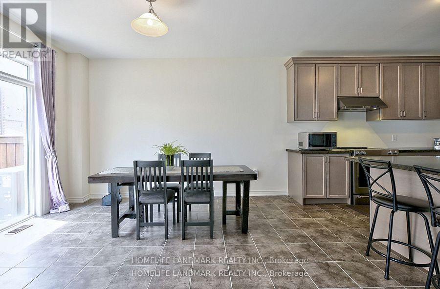 99 Beckett Avenue, East Gwillimbury, Ontario  L9N 0S6 - Photo 13 - N12560390