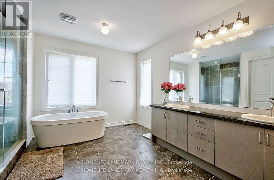 99 Beckett Avenue, East Gwillimbury, Ontario  L9N 0S6 - Photo 19 - N12560390