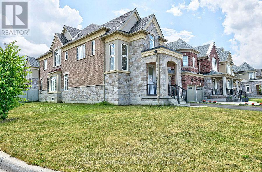 99 Beckett Avenue, East Gwillimbury, Ontario  L9N 0S6 - Photo 2 - N12560390